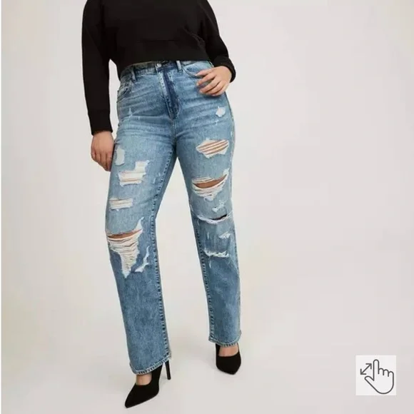 Torrid High Rise Distressed Blue Jeans- BNWT- size 24W - Picture 6 of 8